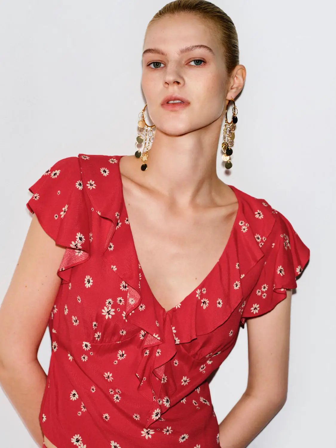 Lightweight Ruffle Wrap Floral V-neck Blouse