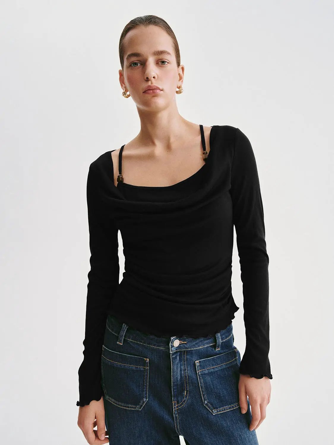 Draped Cowl Neck Long Sleeve Knit T-shirt