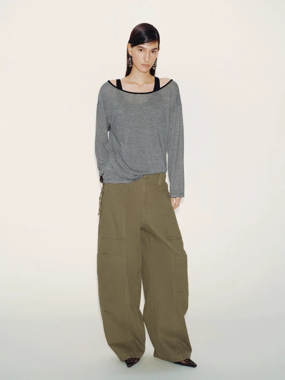 Multi Cargo Pockets Oversized Tapered Cotton Pants
