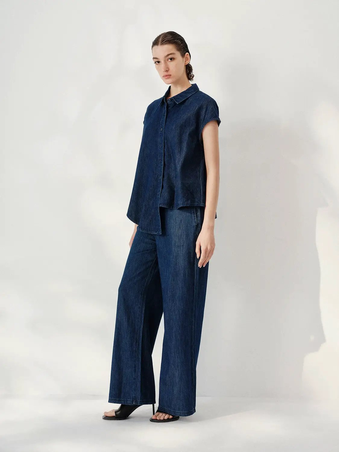 Point Collar Asymmetric Hem Sleeveless Cotton Denim Shirt