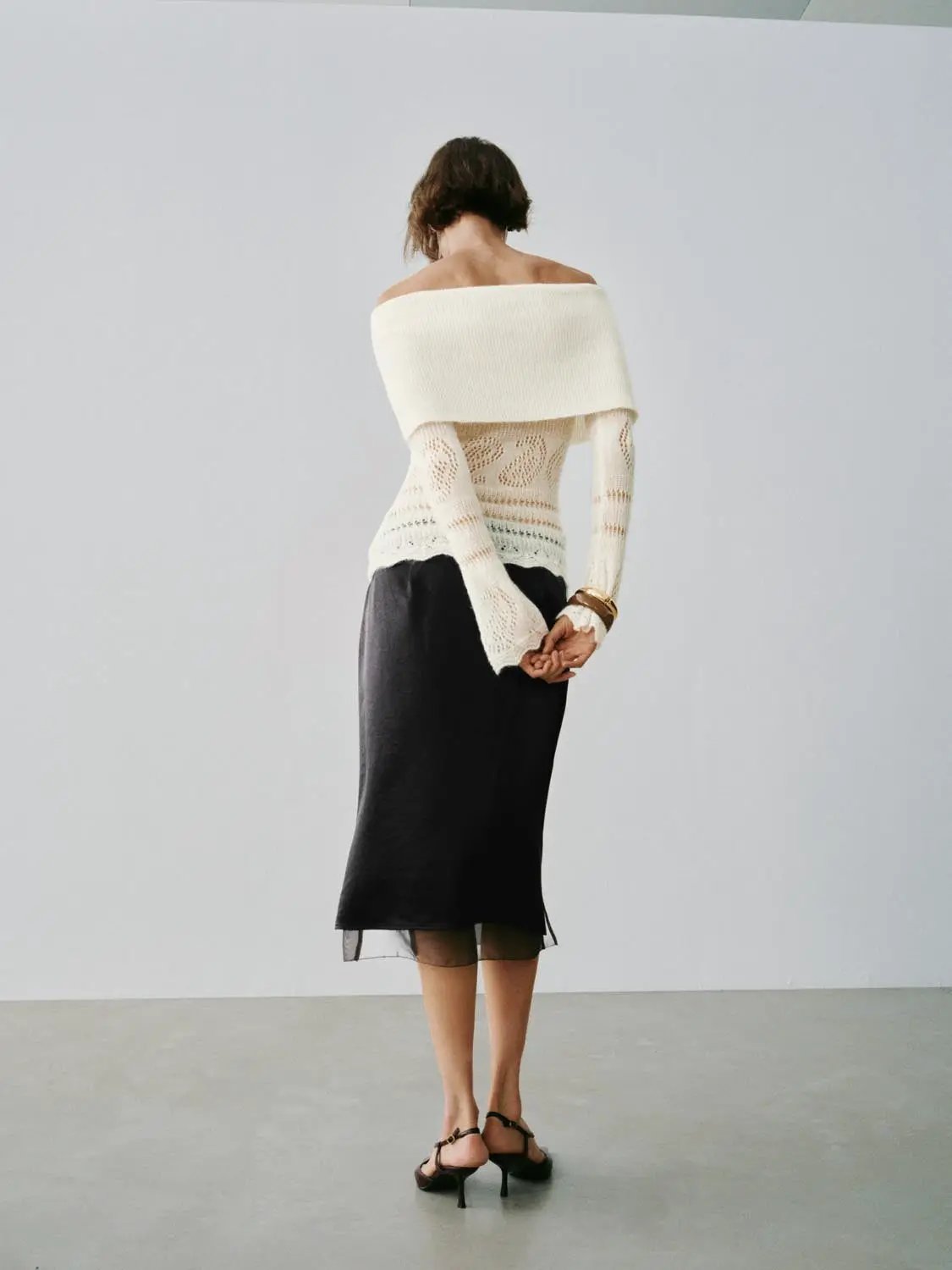 Off-Shoulder Rib Knit Lace Long Sleeve T-Shirt