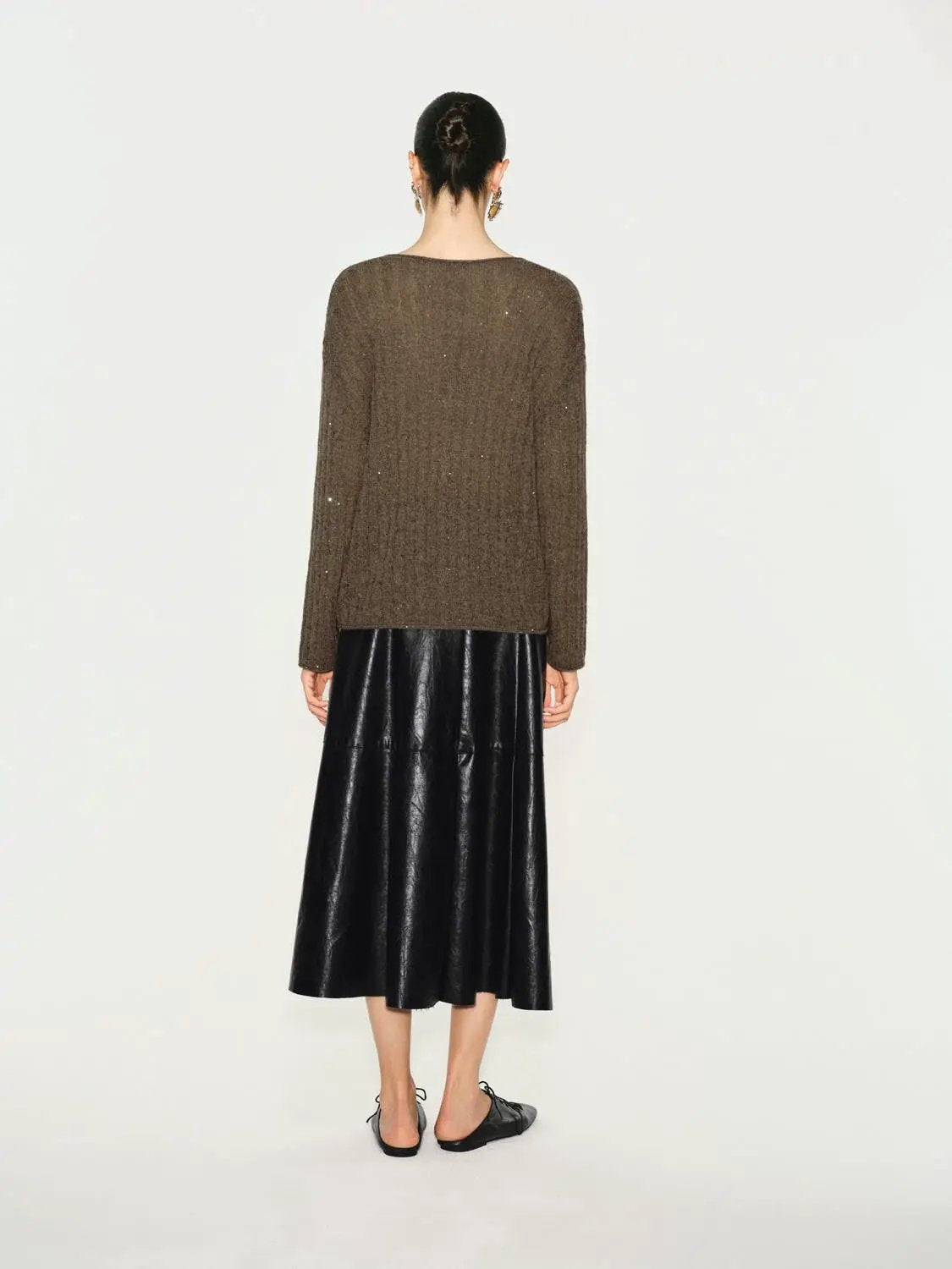 Textured Long Sleeve V-neck Knit T-Shirt