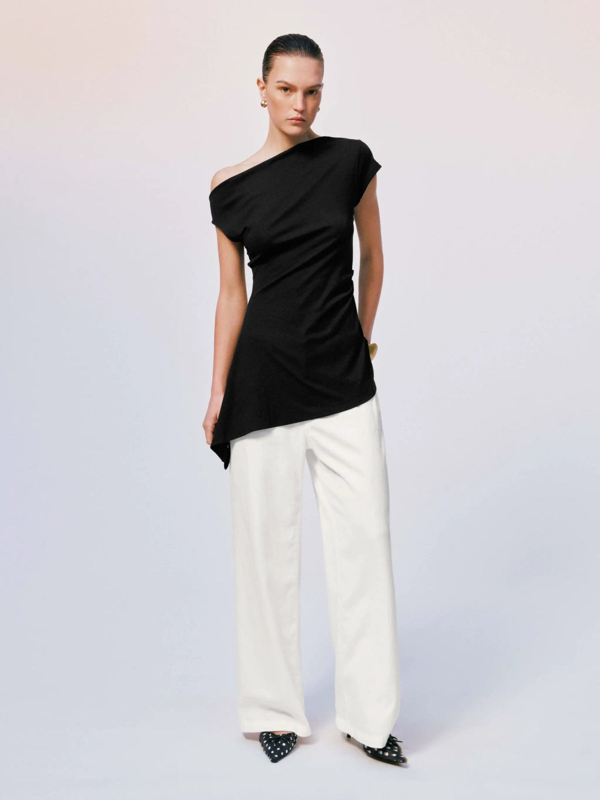 One Shoulder Asymmetric Neck Ruched Knit Slim Fit Top