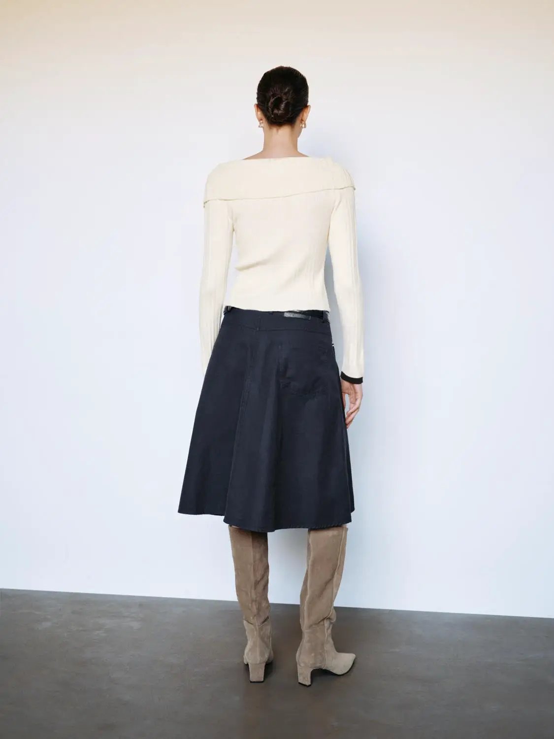Asymmetric High-waisted A-Line Cotton Skirt With Belt