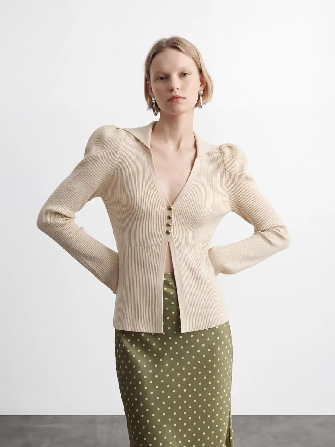 Puff Shoulder Tailored Knitted Cardigan