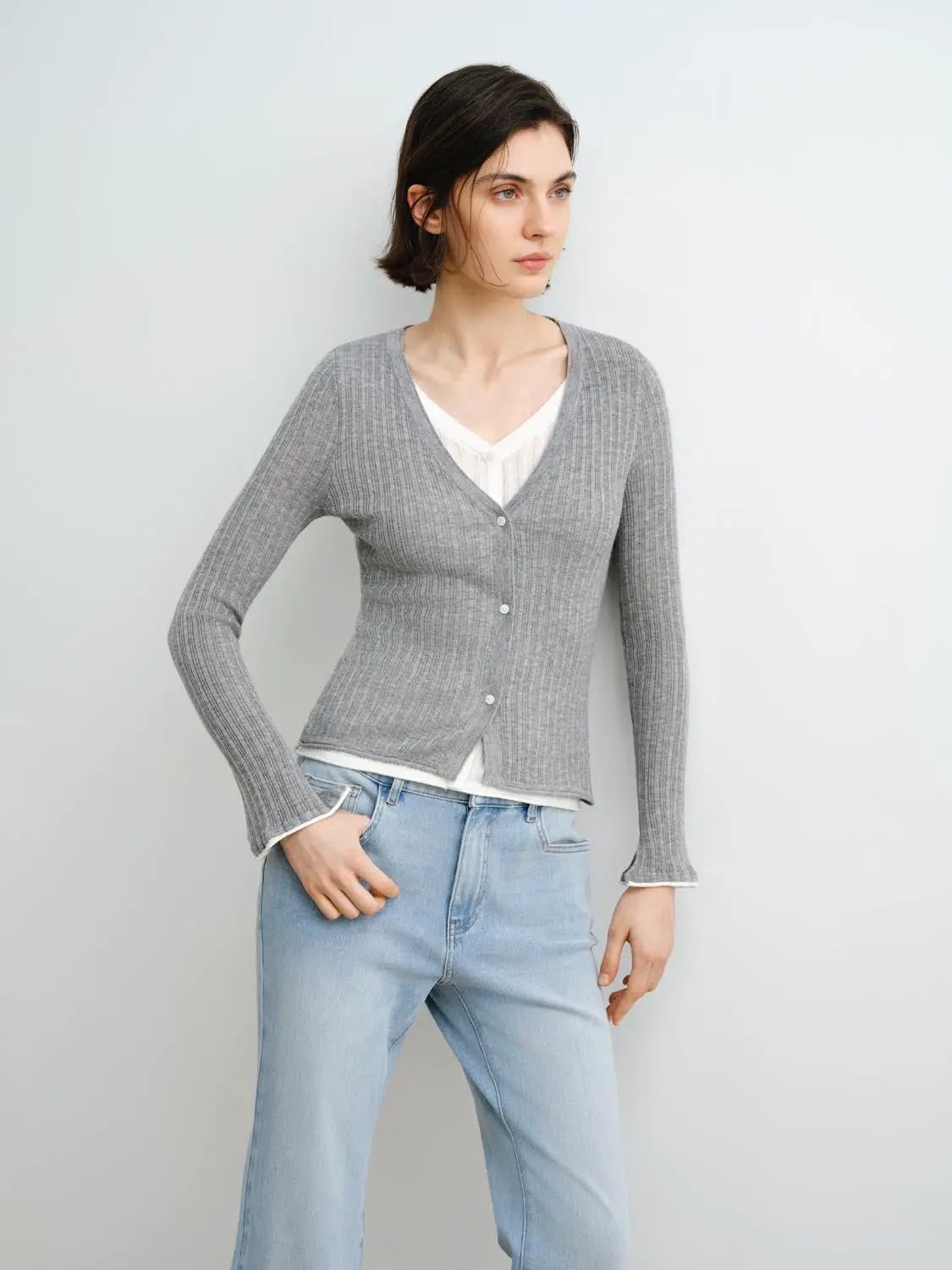 Fitted Ribbed Knit V-neck Long Sleeve Cardigan