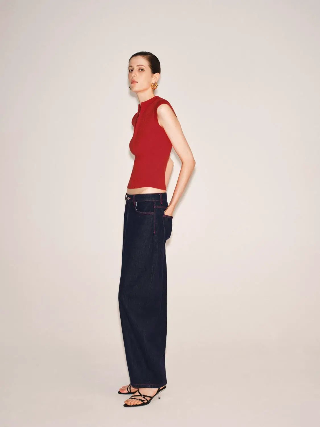 Button High Collar Knit Top