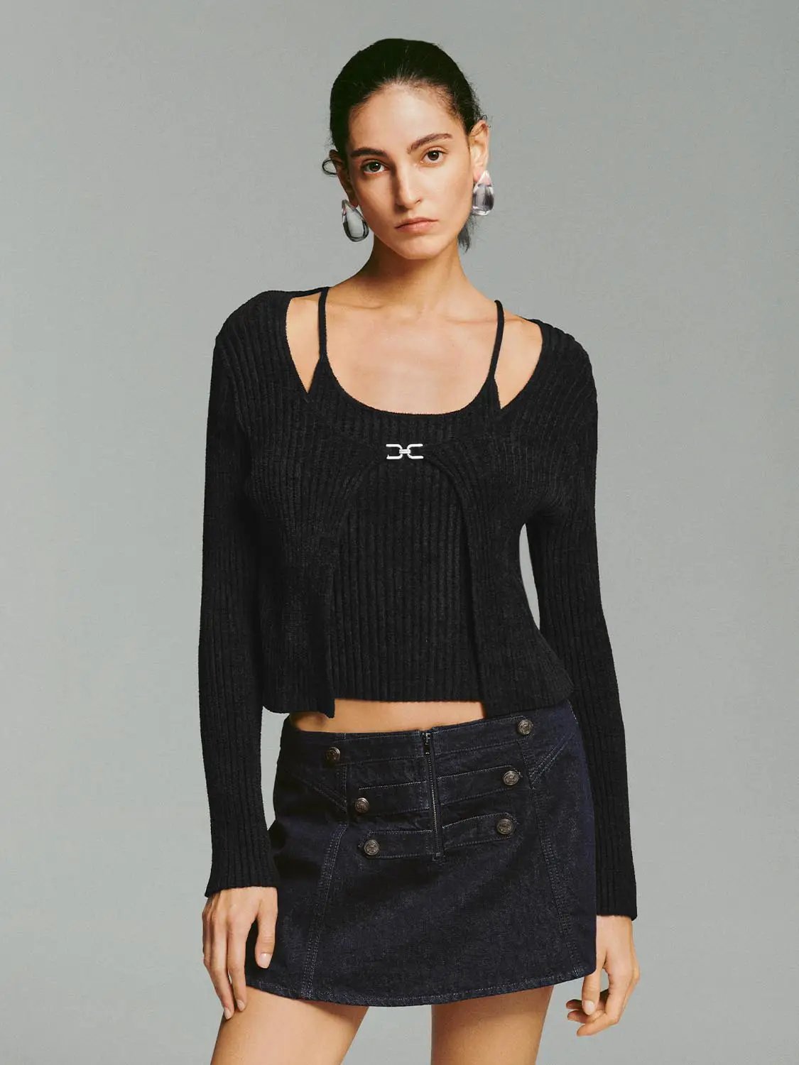 Ribbed Long Sleeve Metal Clasp Detail Pullover
