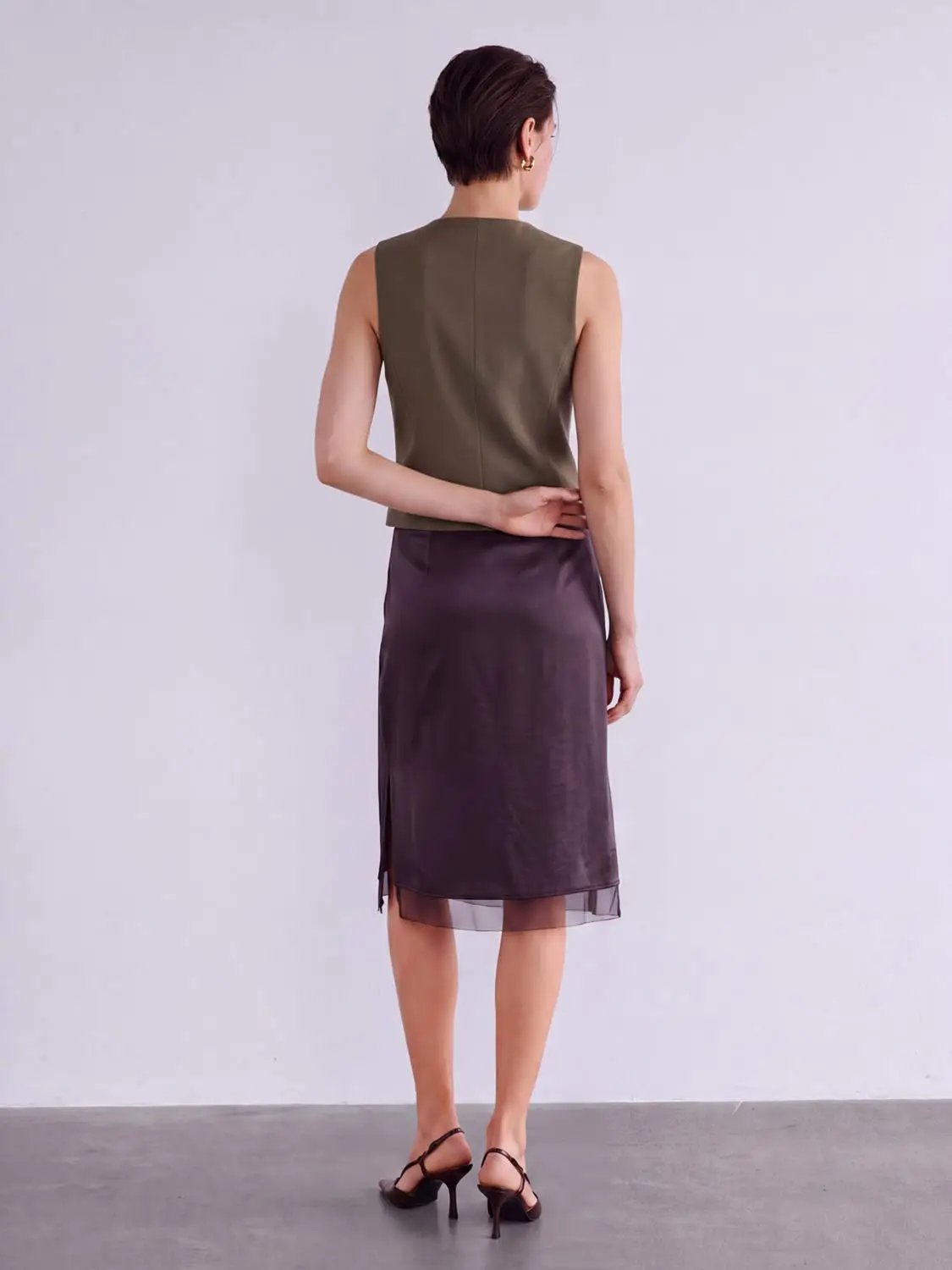 Sleeveless V-Neck Button Front Tailored Waistcoat Vest