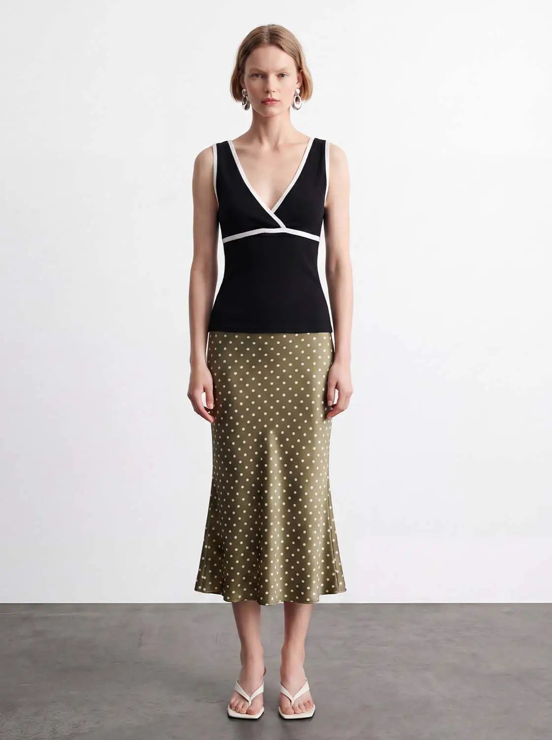 Criss-Cross Neckline Sleeveless Cotton Knit T-Shirt