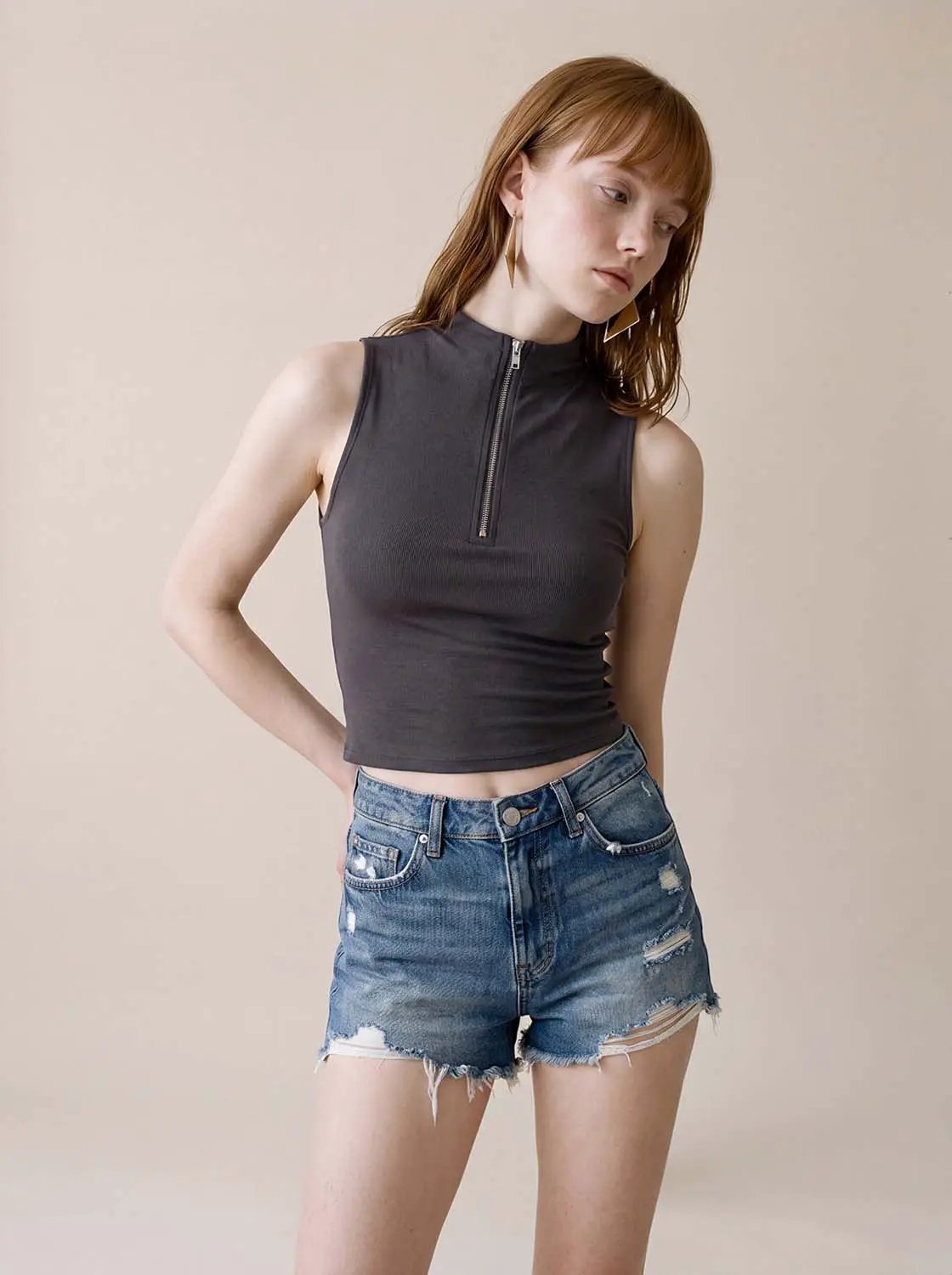 Fitted Half-zip Mock Neck Sleeveless Tank Top