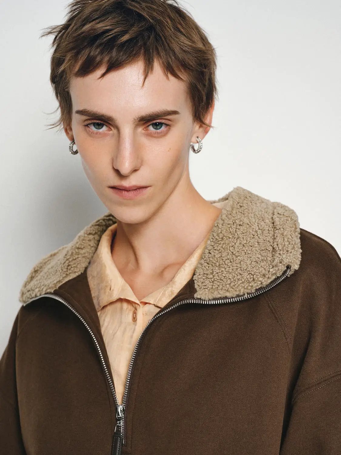 Faux Fur Collar Half Zip Ribbed Long Sleeve Sweatshirt