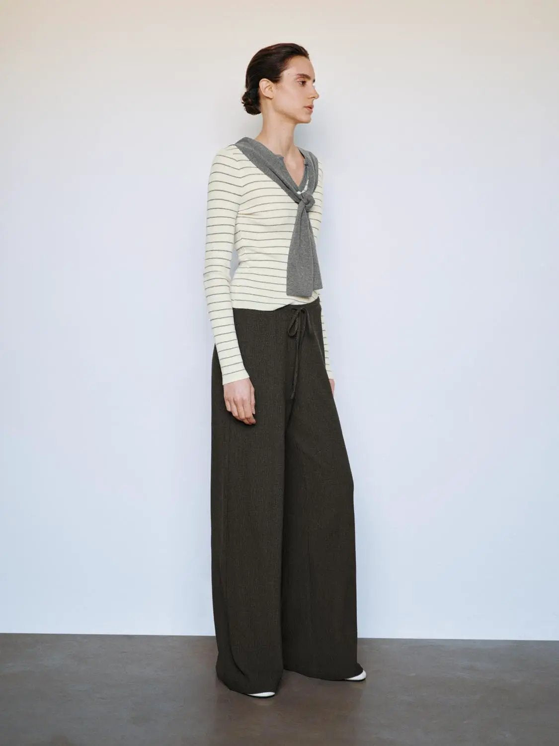 Drawstring Waist Olive Wide-Leg Stretch Pants