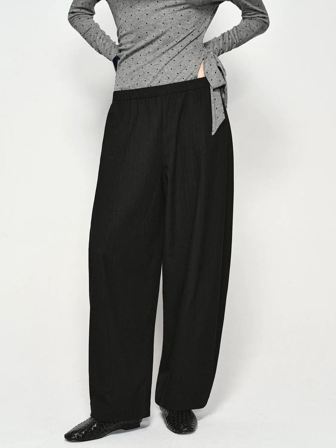 Solid Elastic Waist Barrel Leg Pants