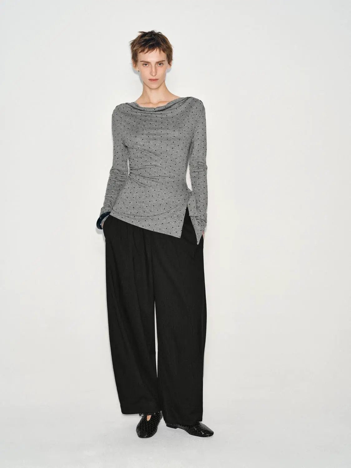 Solid Elastic Waist Barrel Leg Pants