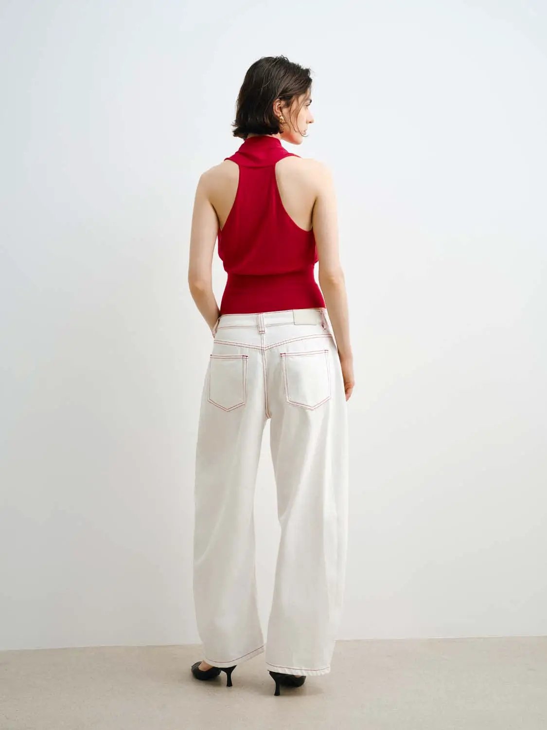 Contrast Stitch Loose Barrel Leg Denim Jeans