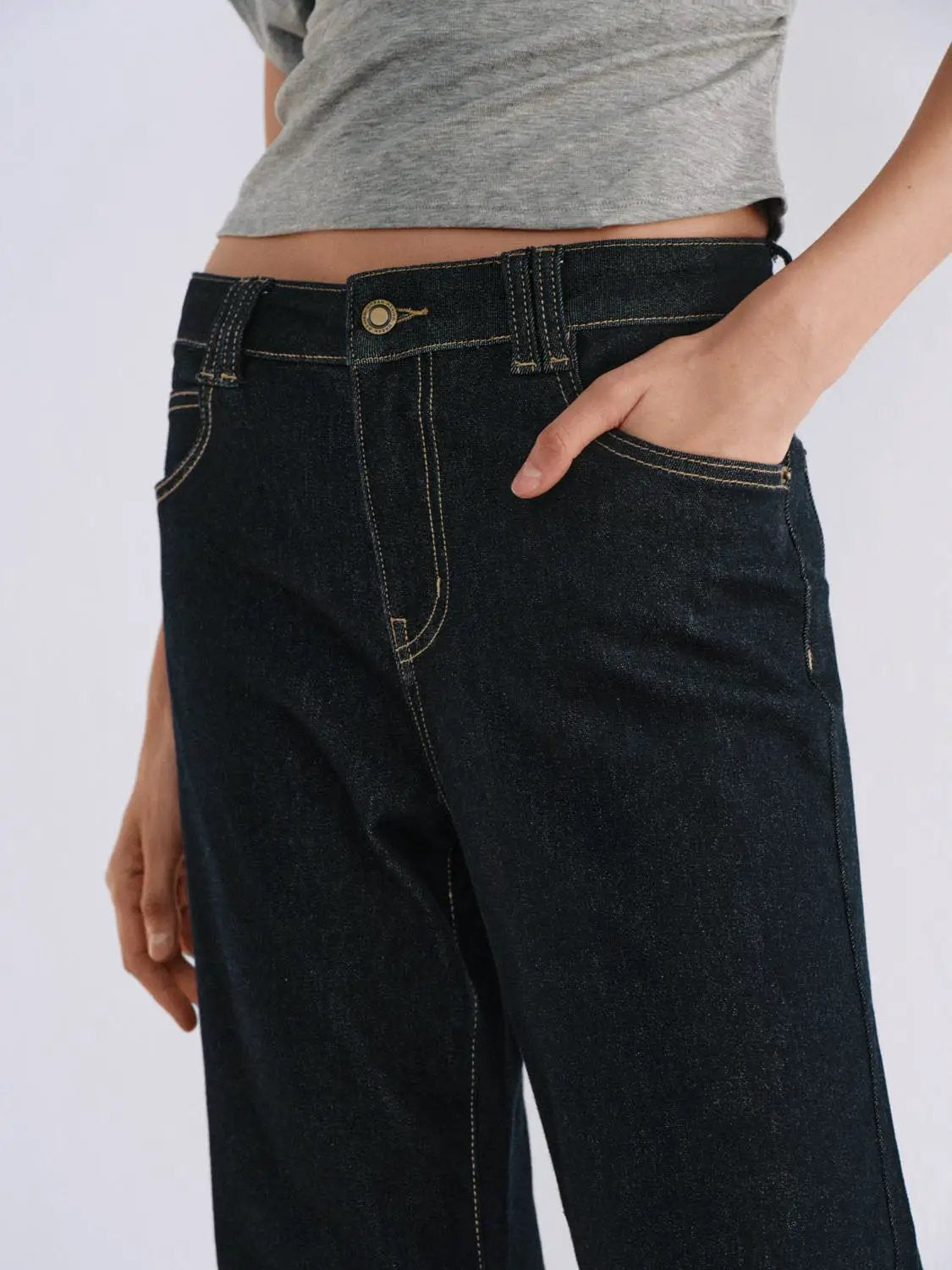Wash Wide-leg High-waisted Cotton Blend Jeans
