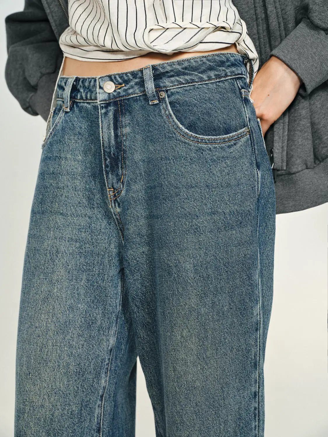 Mid-rise Medium Wash Cotton Wide-leg Jeans