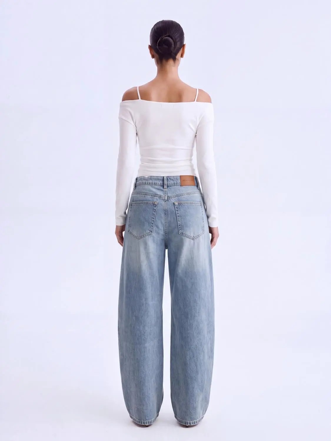 Faded Medium Wash Wide-leg Cotton Jeans