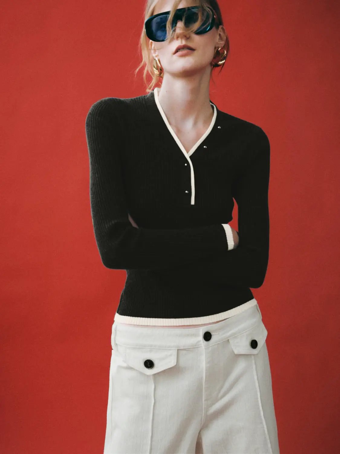 Ribbed Contrast Trim Fitted V-neck Long Sleeve T-Shirt