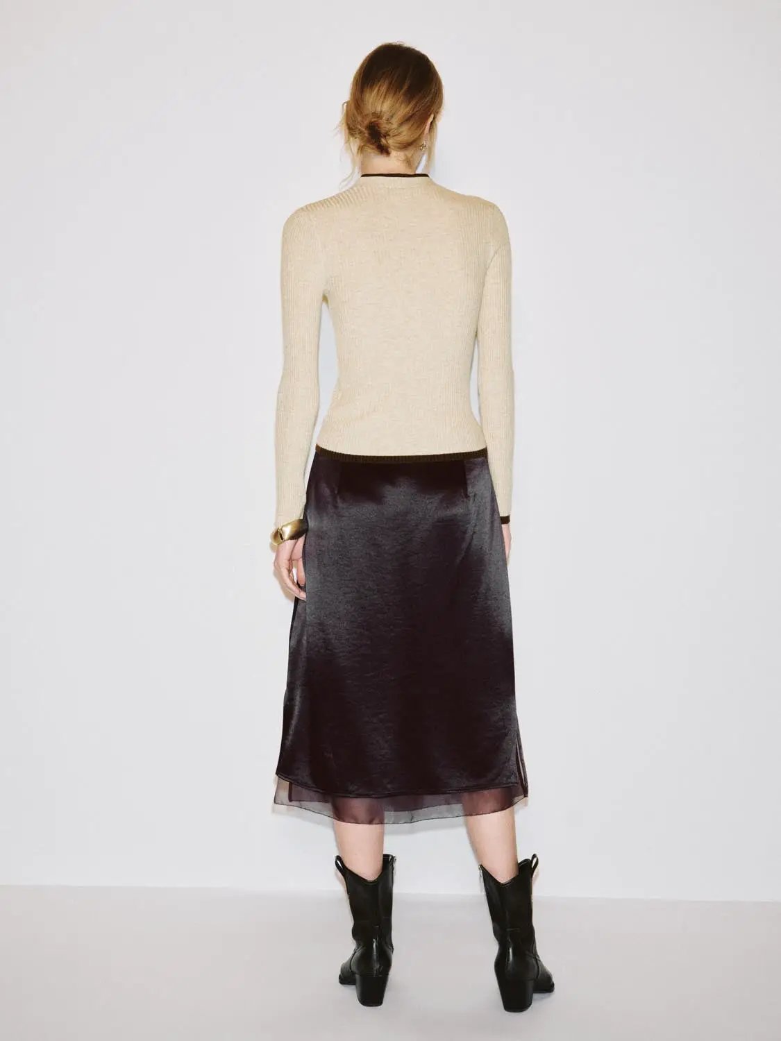 Ribbed Contrast Trim Fitted V-neck Long Sleeve T-Shirt