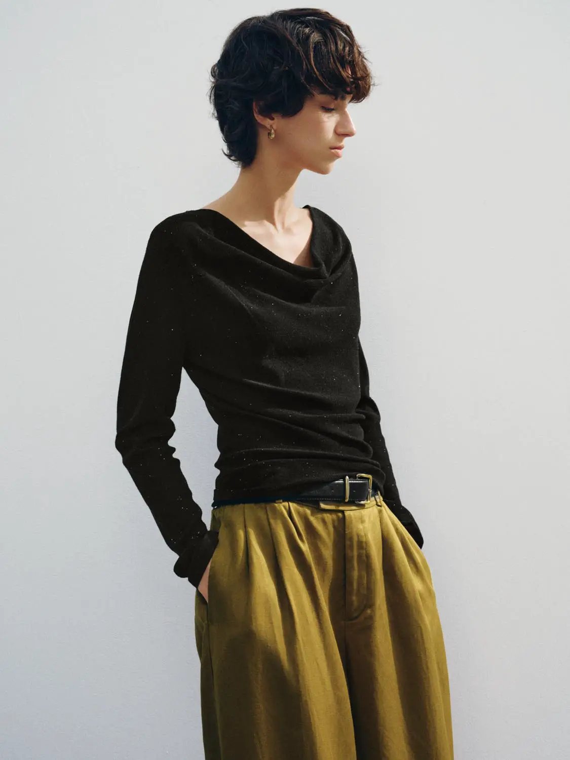 Draped Textured Fitted Long Sleeve Knit T-Shirt