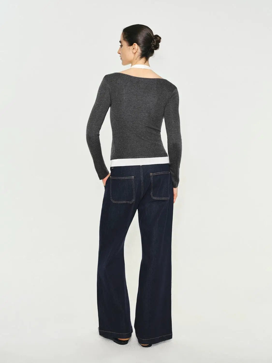 Fitted Contrast Hem Boat Neck Long Sleeve Knit Top