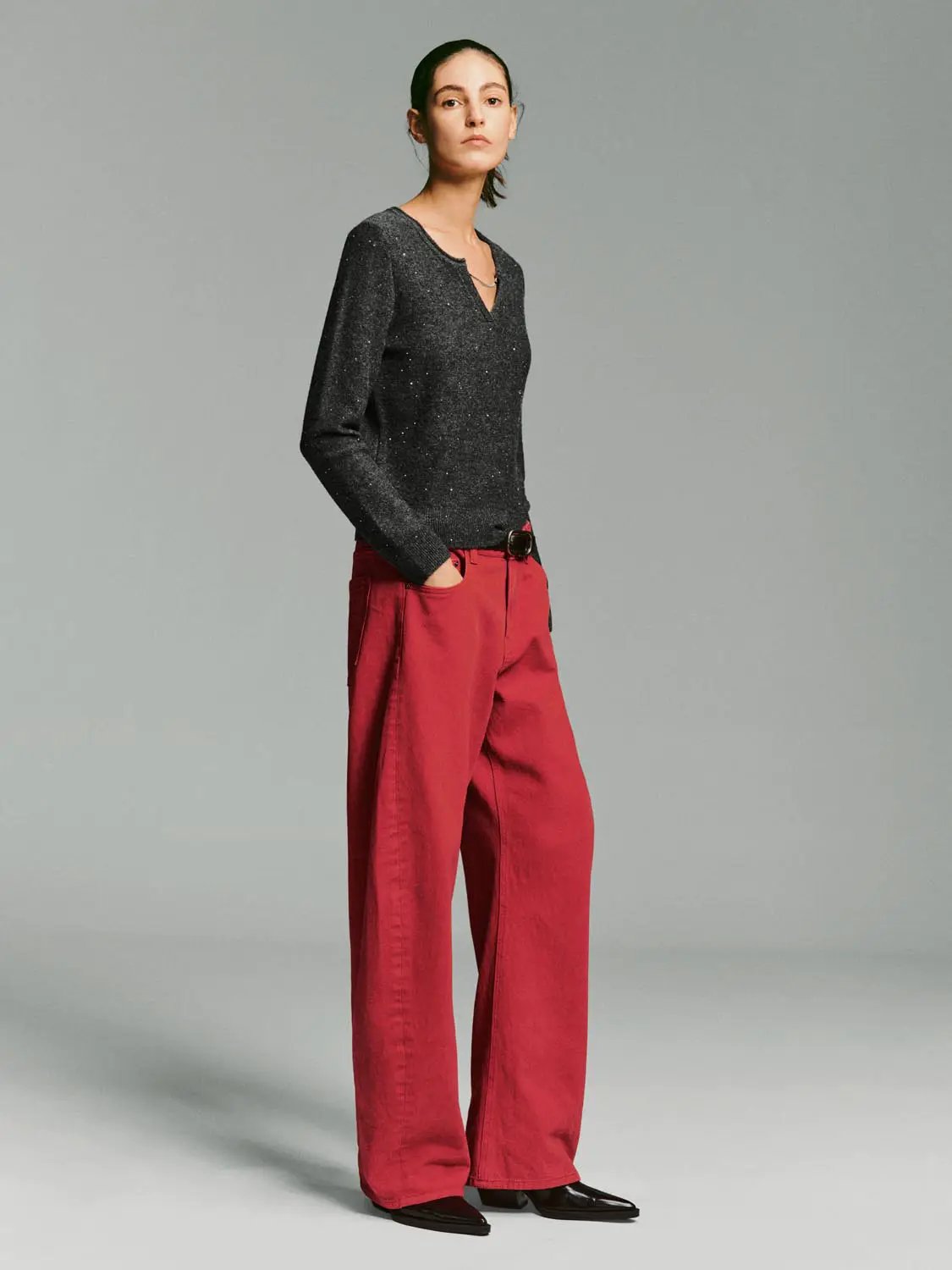 Textured Dotted Ribbed V-neck Long Sleeve Pullover
