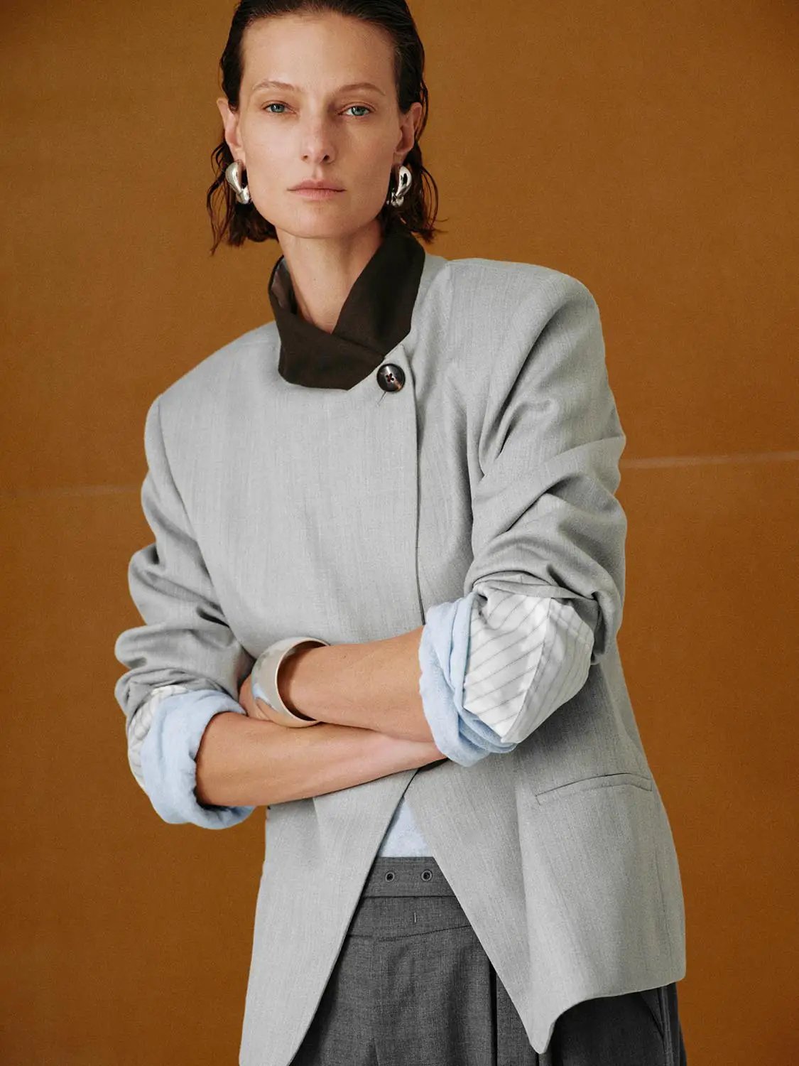 Contrast Collar Single Button Tailored Long Sleeve Blazer