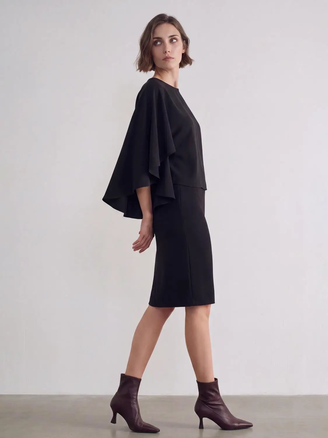 Draped Solid Oversized Crew Neck Long Sleeve Blouse