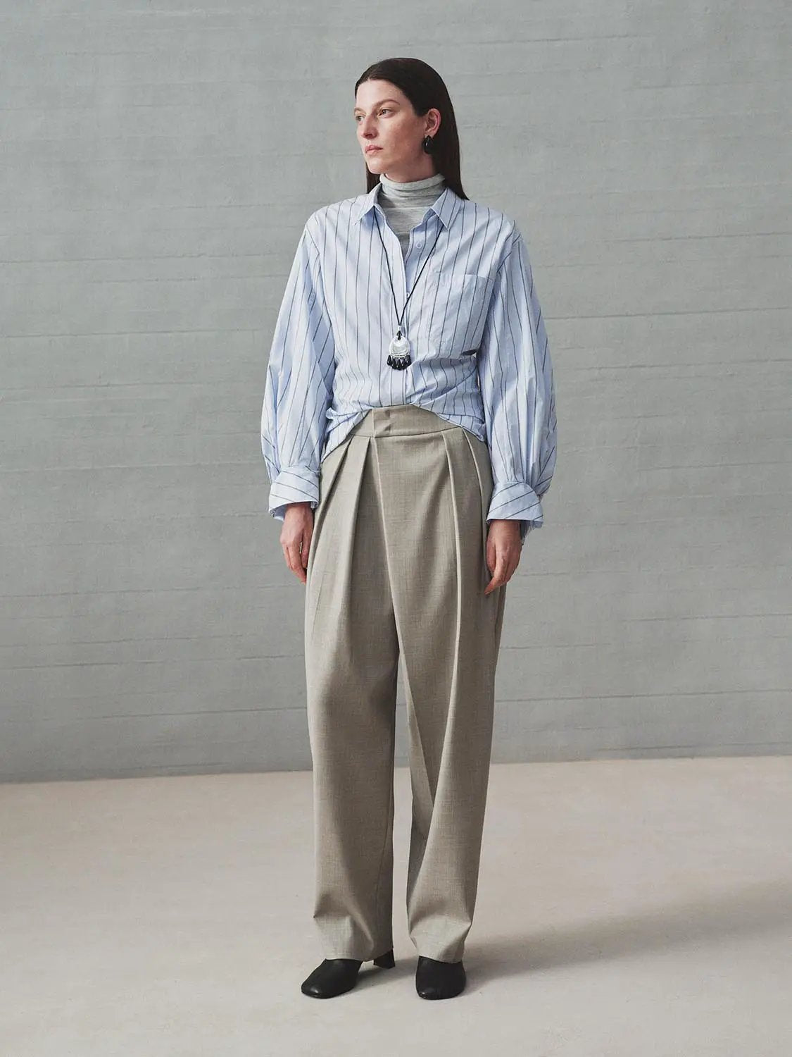 Striped Long Sleeve Cotton Shirt With Chest Pocket And Button Front