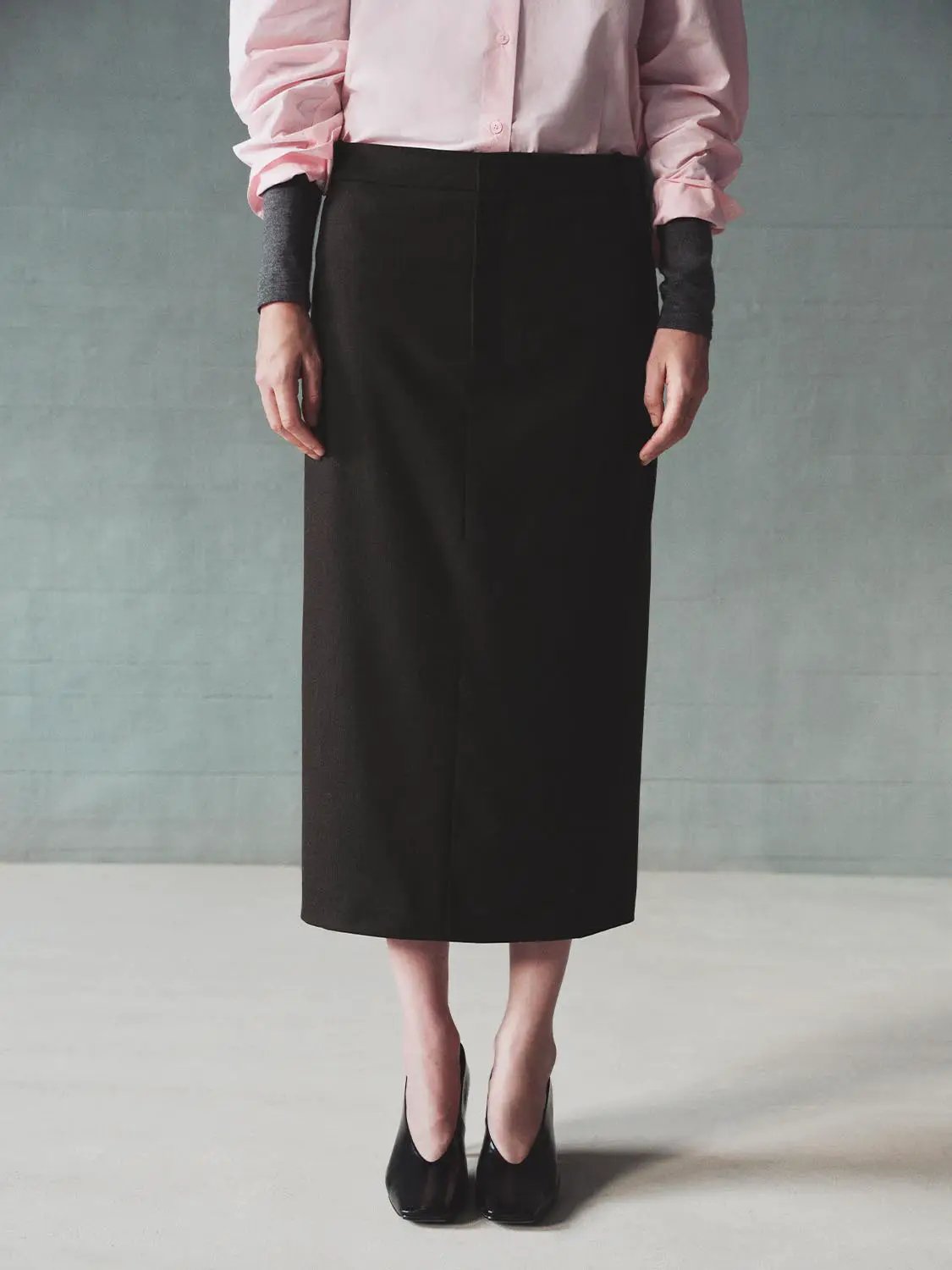 High-waisted Tailored Straight Wool H-Line Midi Skirt