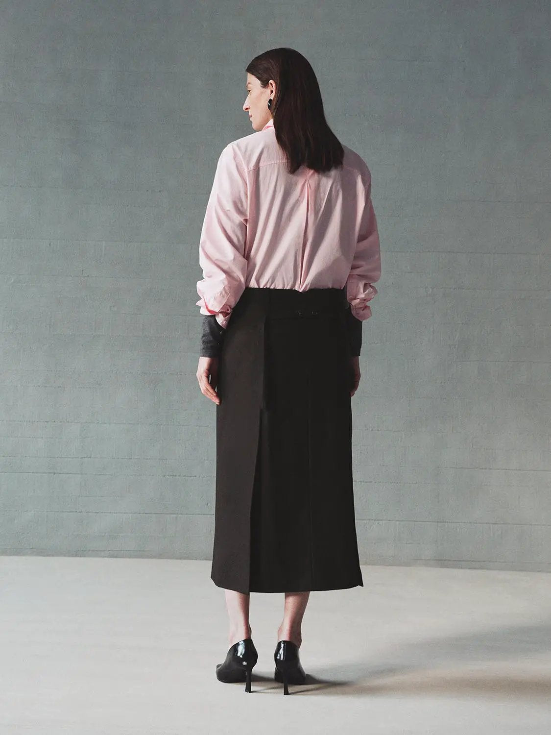 High-waisted Tailored Straight Wool H-Line Midi Skirt