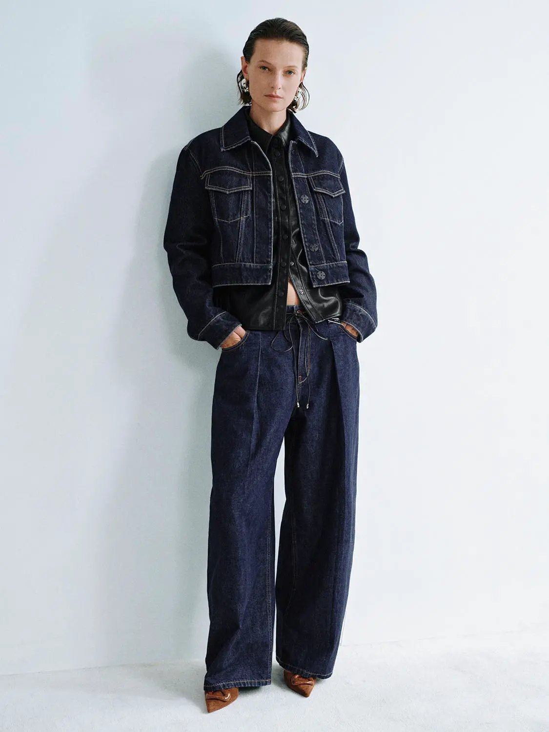 Pleated Wide-Leg Cotton Hemp Blend Jeans