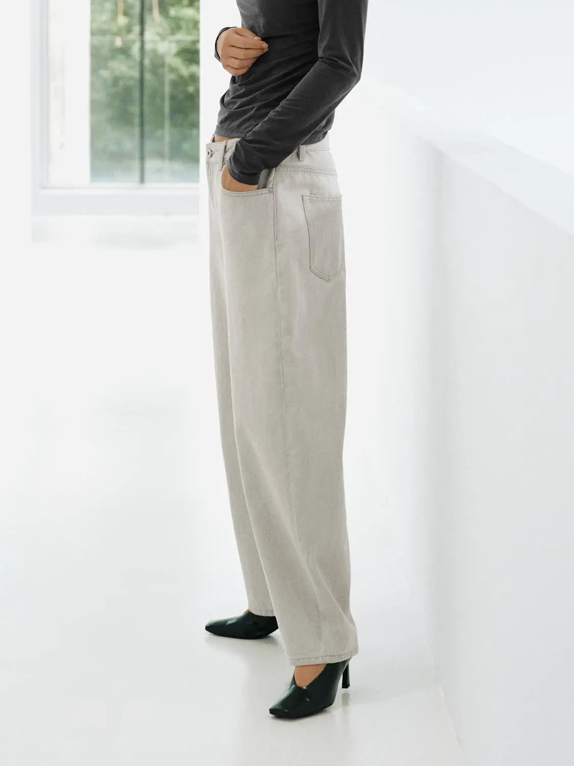 Cotton High-waisted Wide-leg Jeans