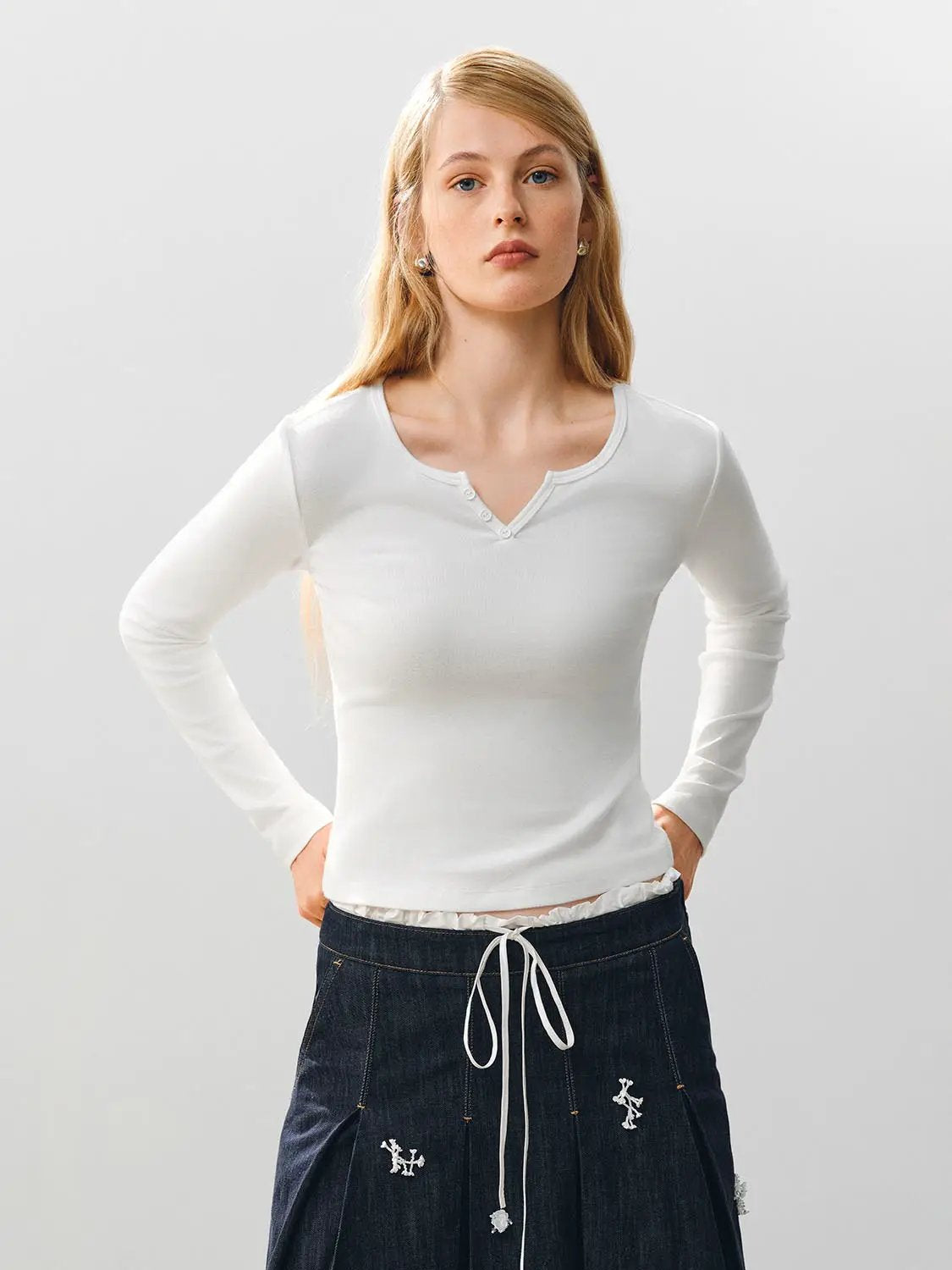 Ribbed Long Sleeve V-neck Cotton Blend T-Shirt