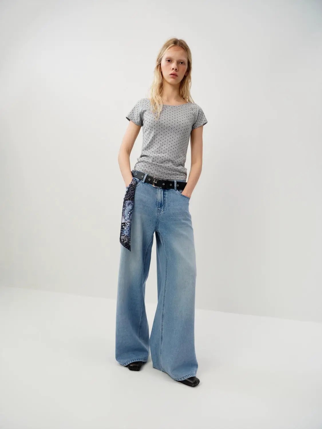 Wide-leg With Decorative Patch Detail Cotton Jeans
