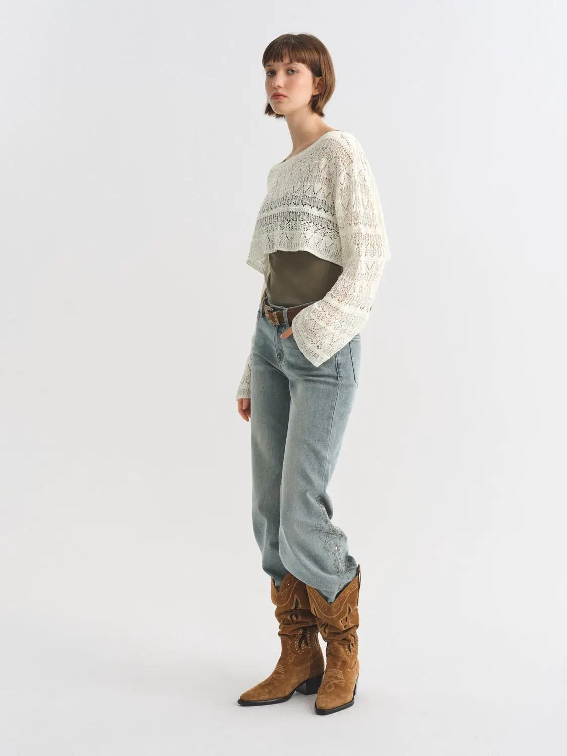 Light Wash Embroidered Wide-leg Mid-rise Cotton Blend Jeans