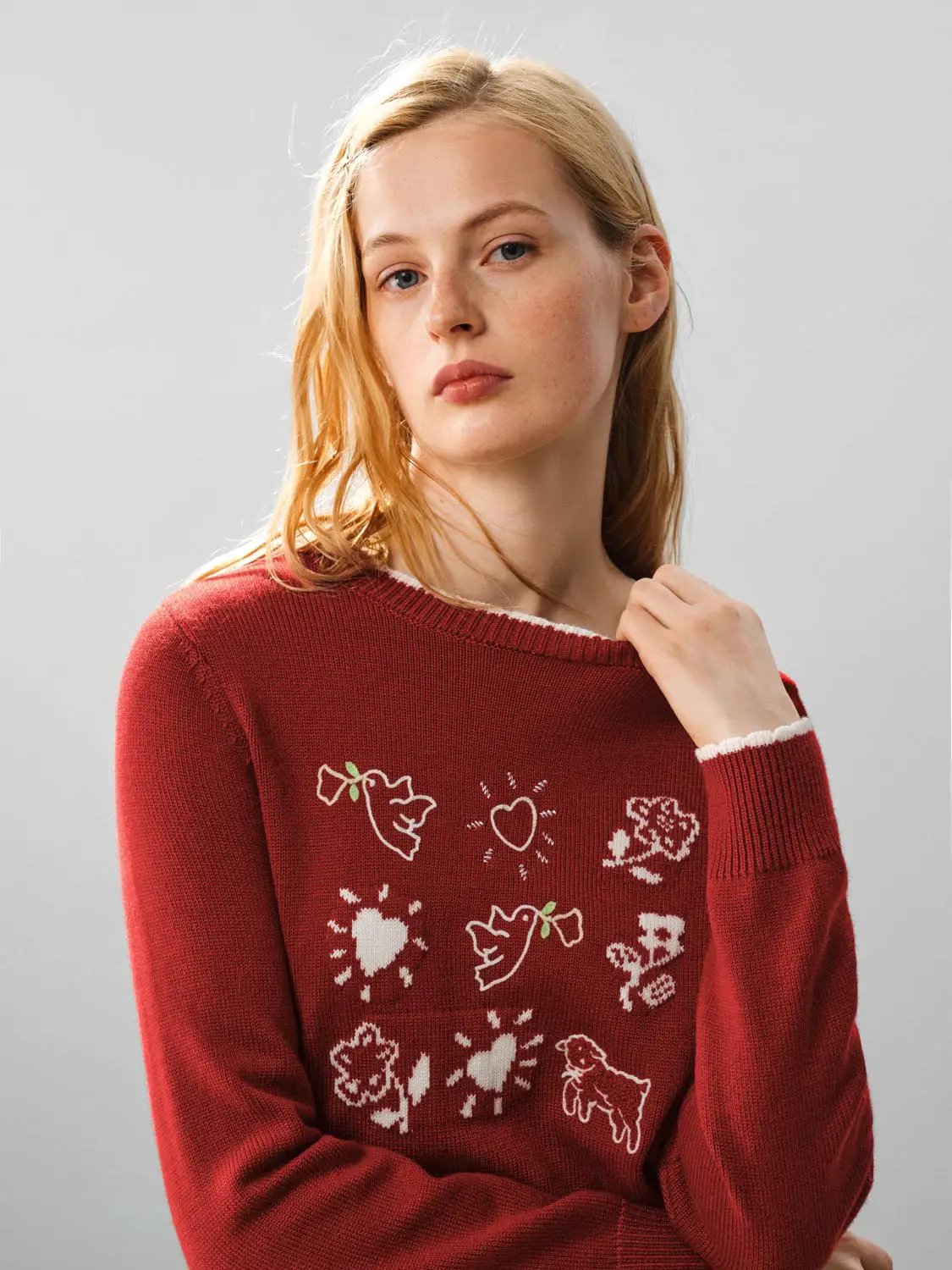 Graphic Crew Neck Long Sleeve Knit Sweater