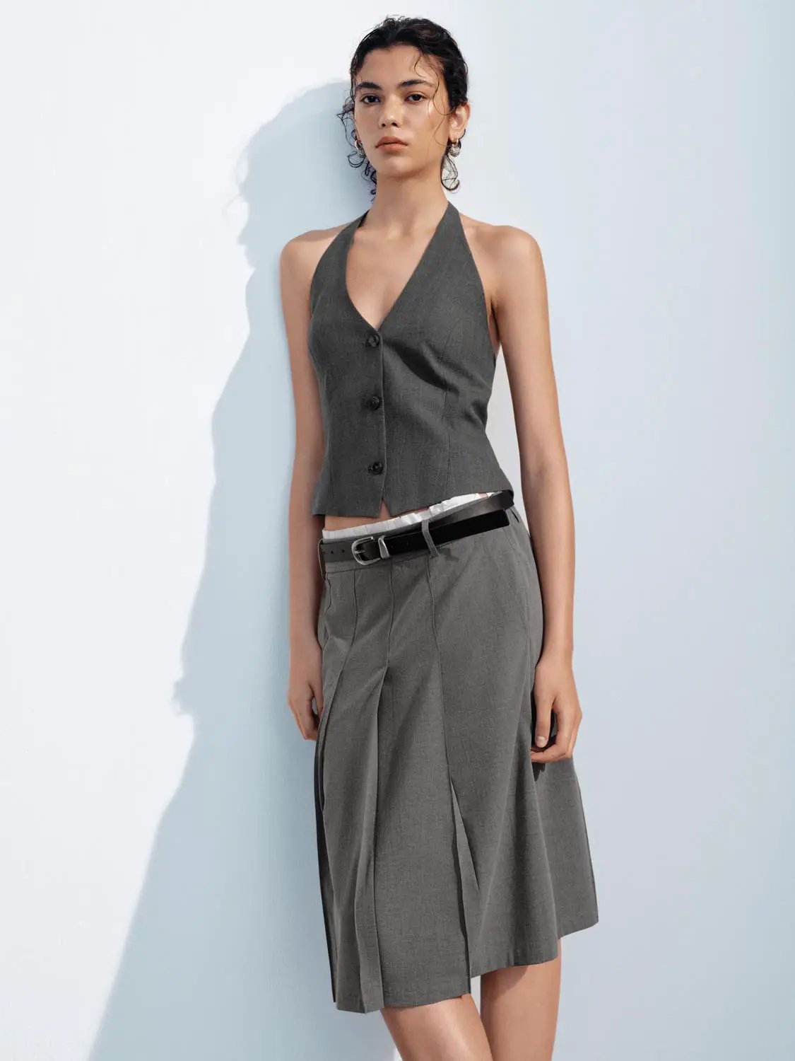 Textured Deep V Waist Detail Vest