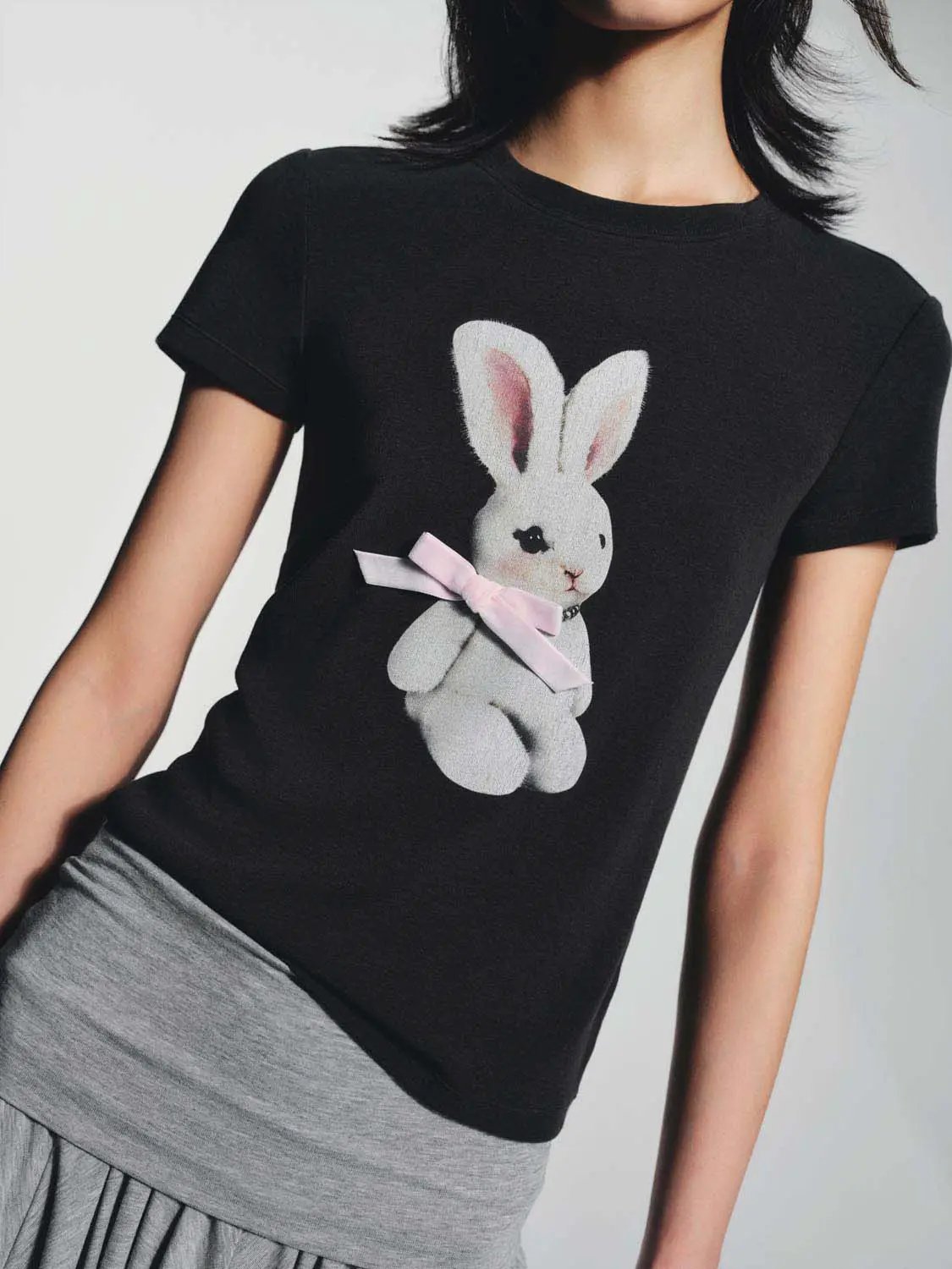 Round Neck Bunny Print Slight Stretch Cotton T-Shirt