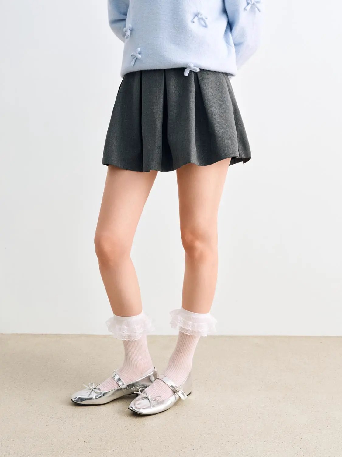 Pleated Herringbone Pattern Skirt