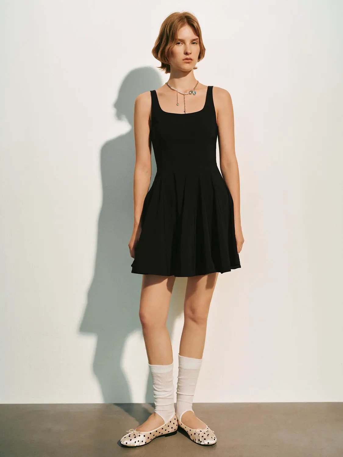 A-line Sleeveless Square Neck Black Dress
