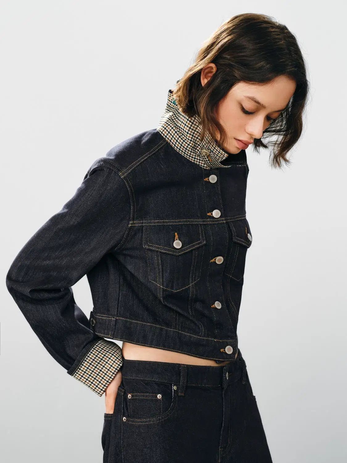 Checked Trim Long Sleeve Cropped Cotton Blend Denim Jacket
