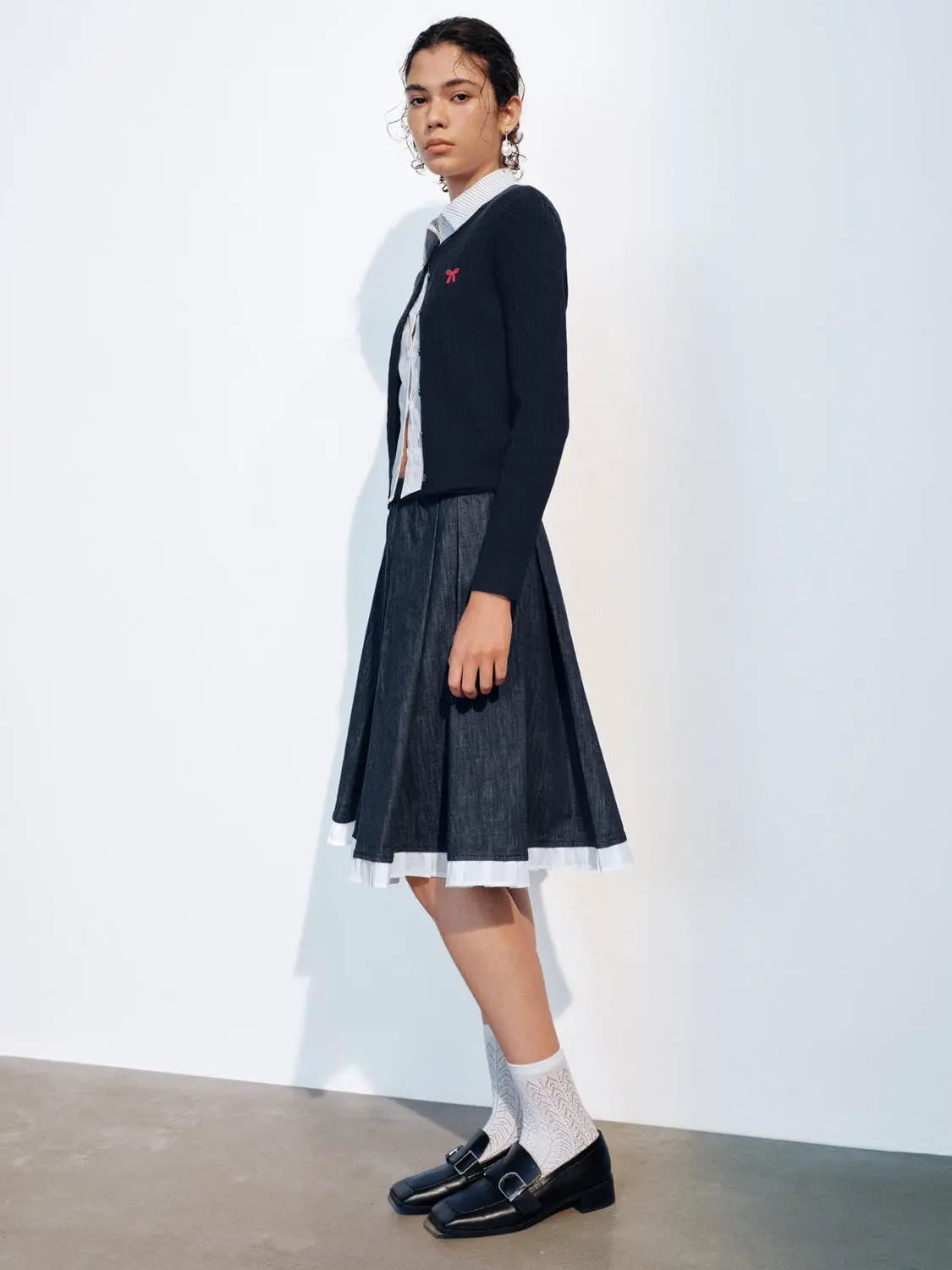 Ribbed Crew Neck Embroidered Bow Button Front Cardigan