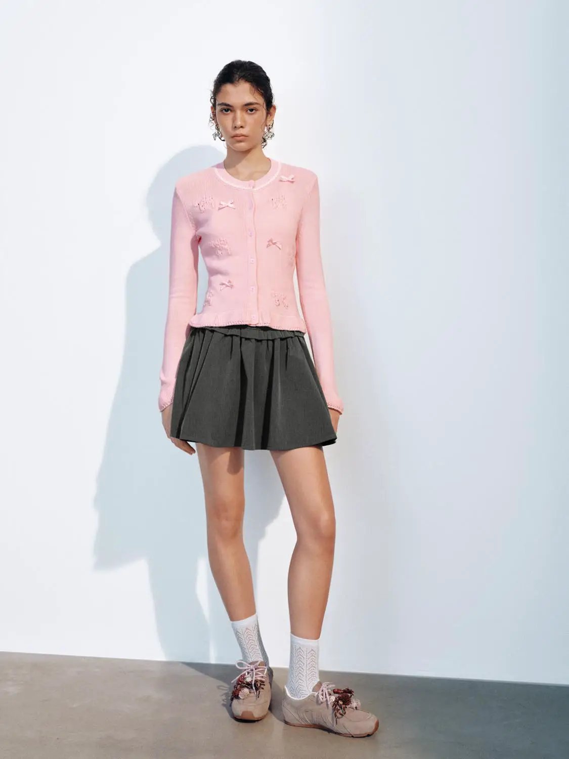 Knitted Bow Detail Crew Neck Long Sleeve Cardigan