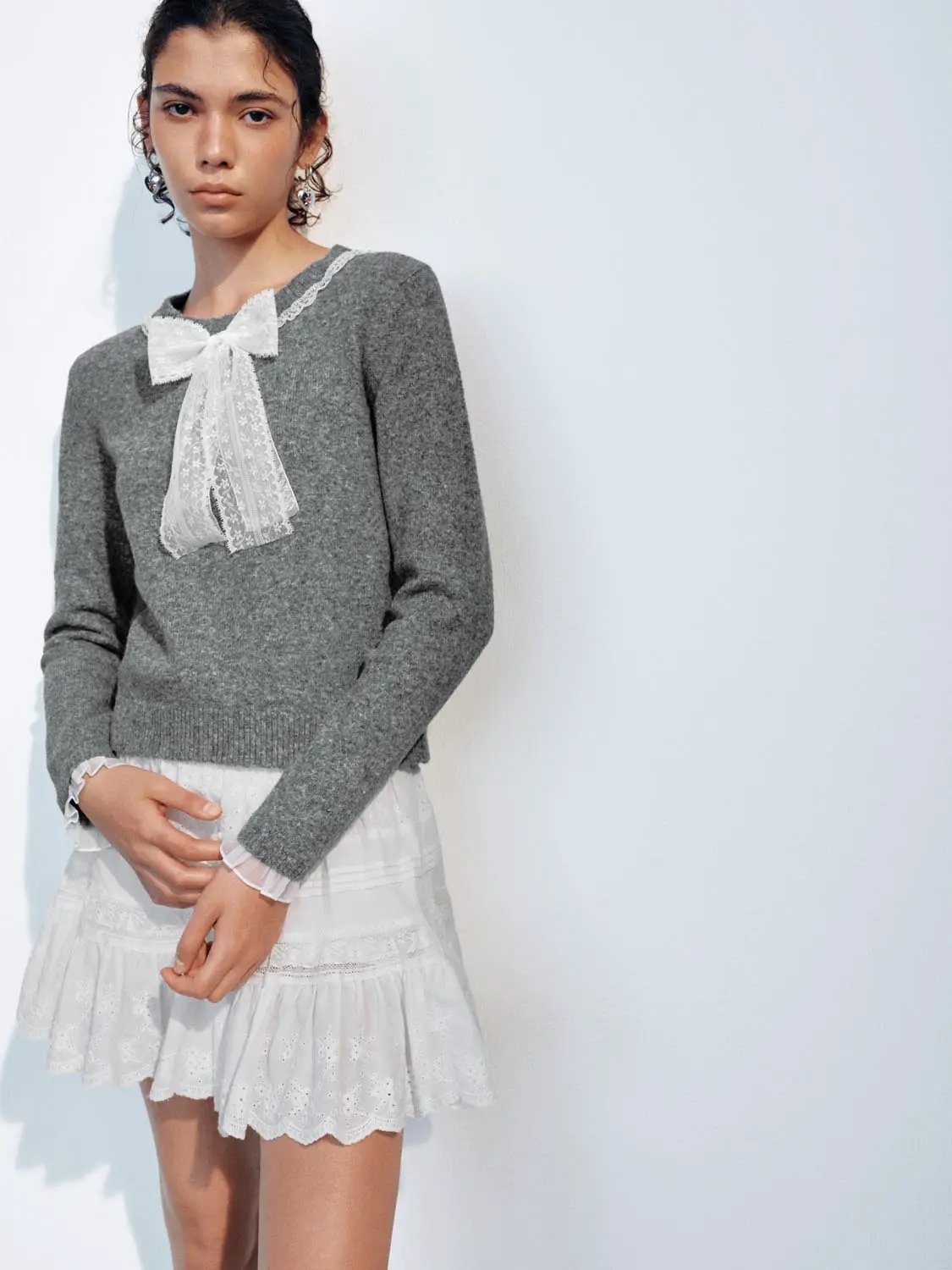 Lace Trim Bow Detail Long Sleeve Ribbed Sweater