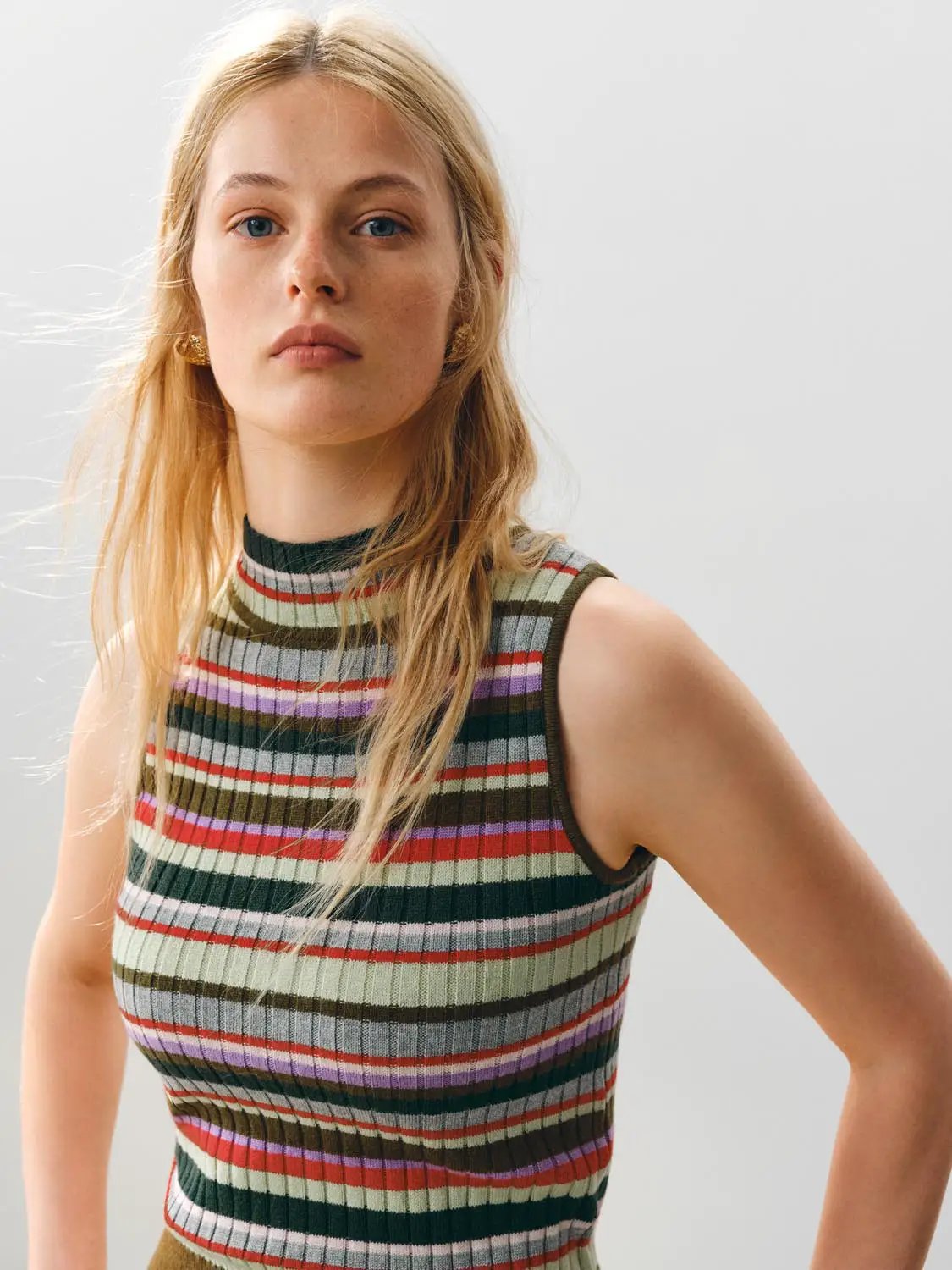 Ribbed Striped Mock Neck Sleeveless Knit Tank Top