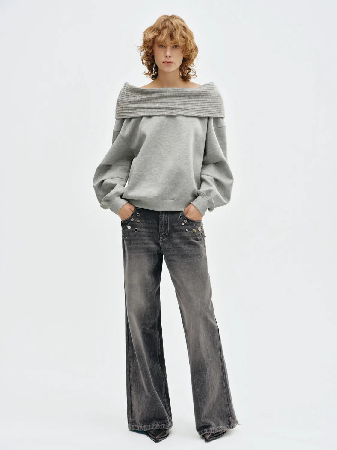 Folded Collar Off-Shoulder Long Sleeve Sweatshirt