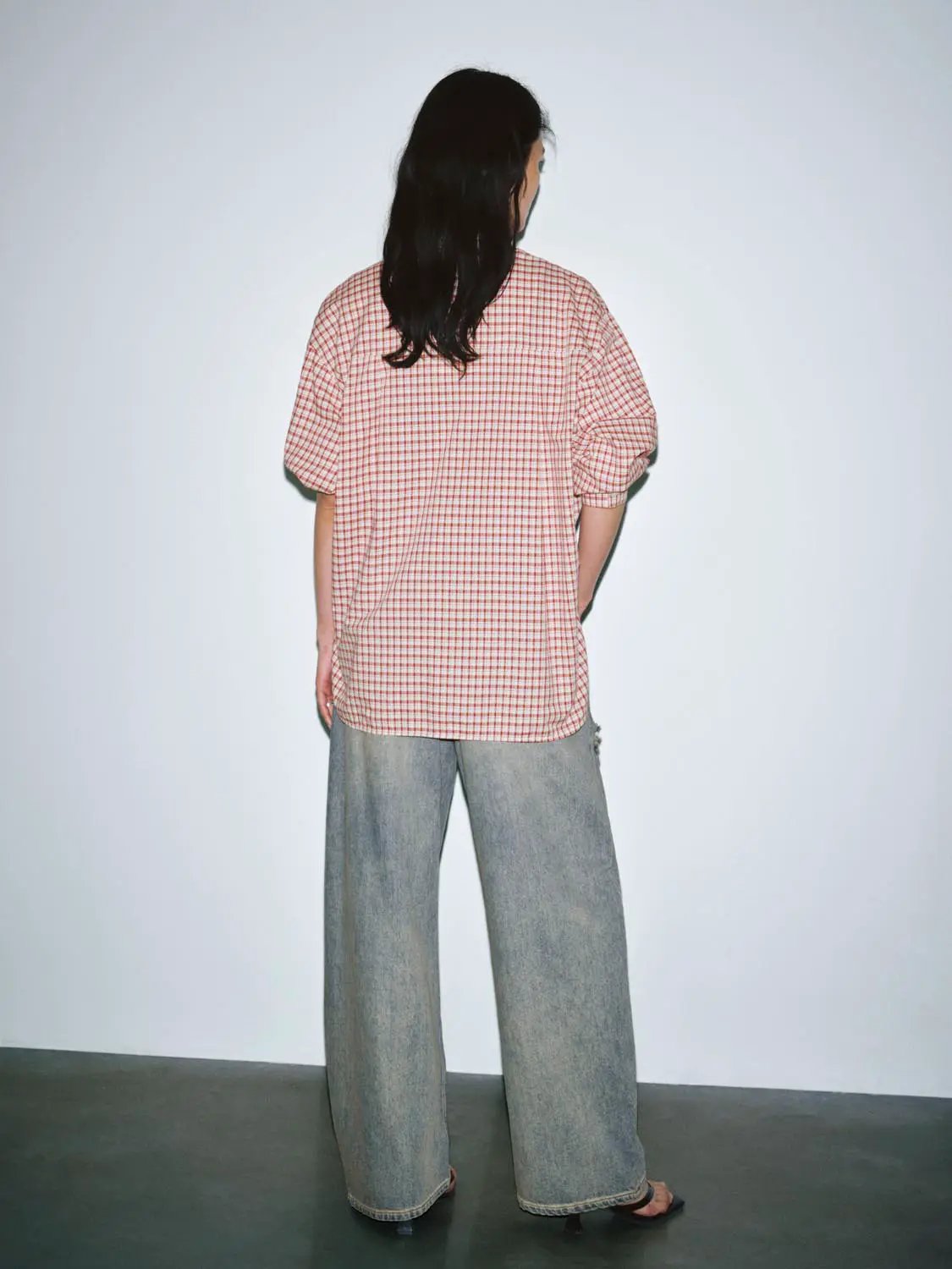 Patchwork Raw Detail Barrel Leg Denim Jeans